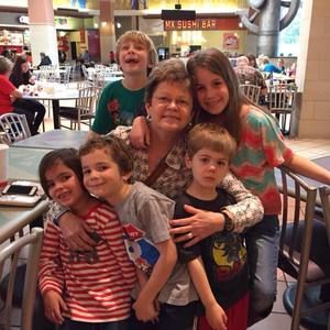 Meet your Posher, Katherine